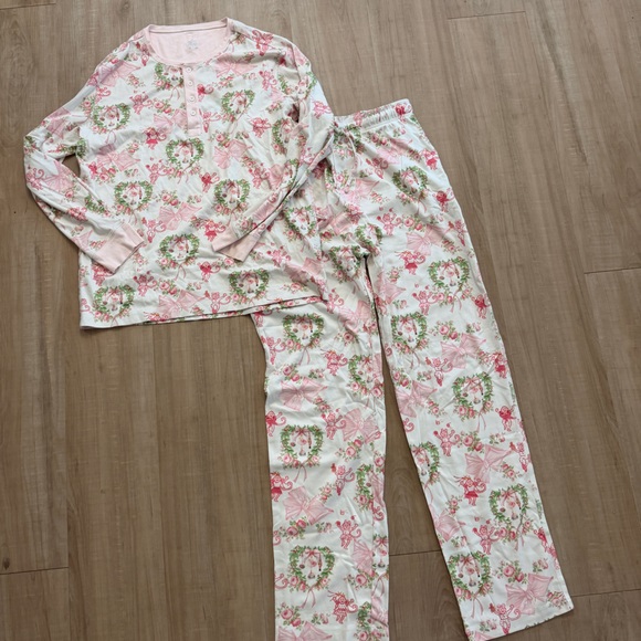 LoveShackFancy Roller Rabbit Pajama Set - Picture 6 of 6